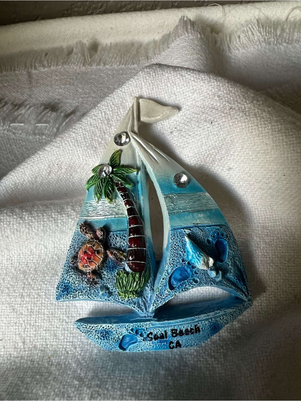 sailboat magnet from Seal Beach, CA, features a turtle and palm tree design - Picture 8 of 9